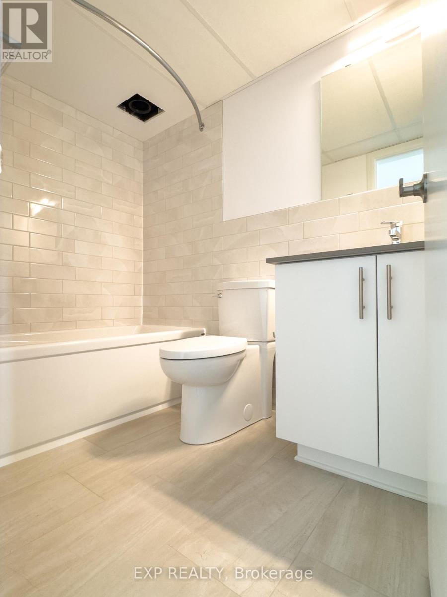 C - 25 Fair Oaks Crescent, Ottawa, Ontario  K2G 4W6 - Photo 23 - X12155770