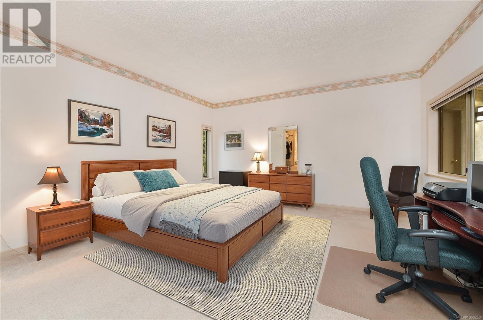 Property at 31 4701 Lochside Dr image 2