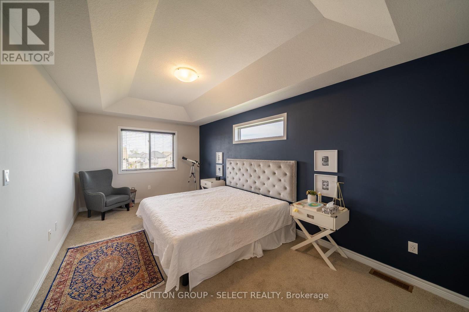 1825 Couldridge Way, London North (North S), Ontario  N6G 0L6 - Photo 13 - X12155396