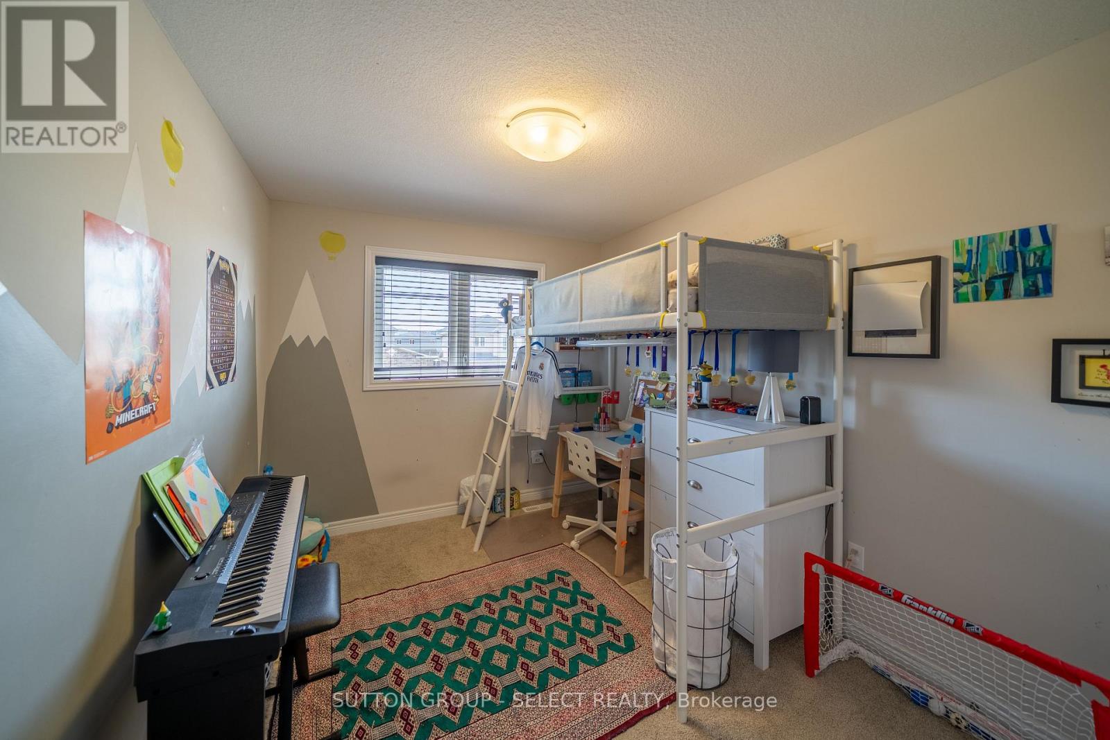 1825 Couldridge Way, London North (North S), Ontario  N6G 0L6 - Photo 19 - X12155396