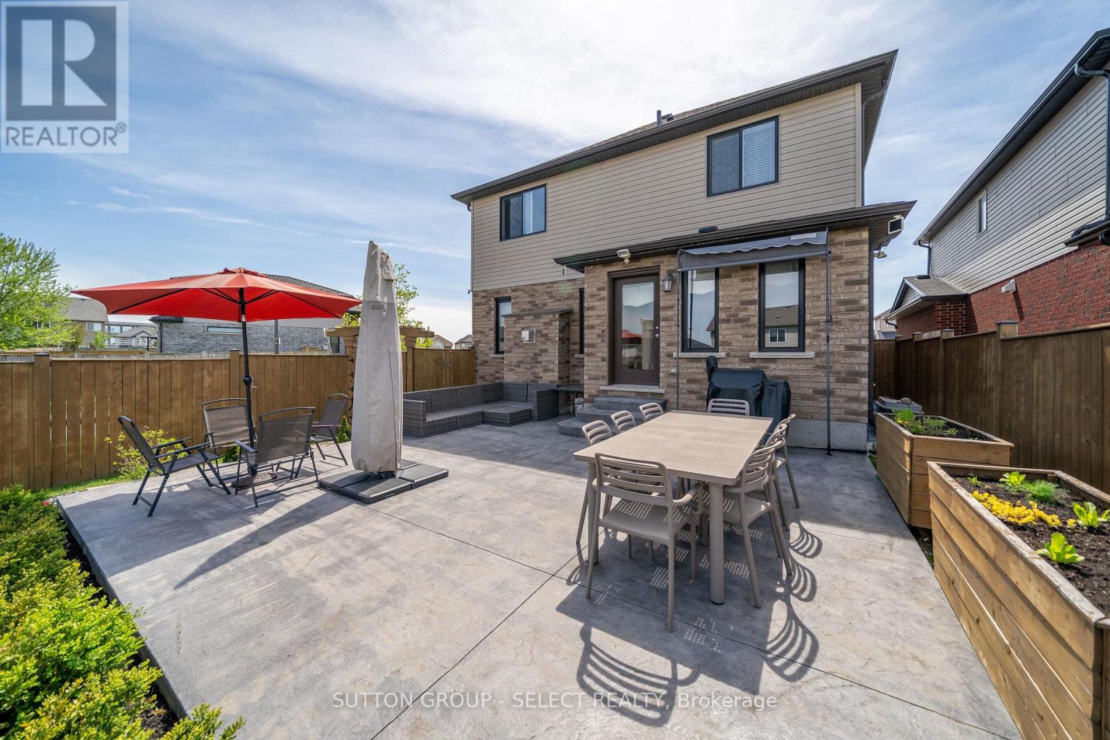 1825 Couldridge Way, London North (North S), Ontario  N6G 0L6 - Photo 25 - X12155396