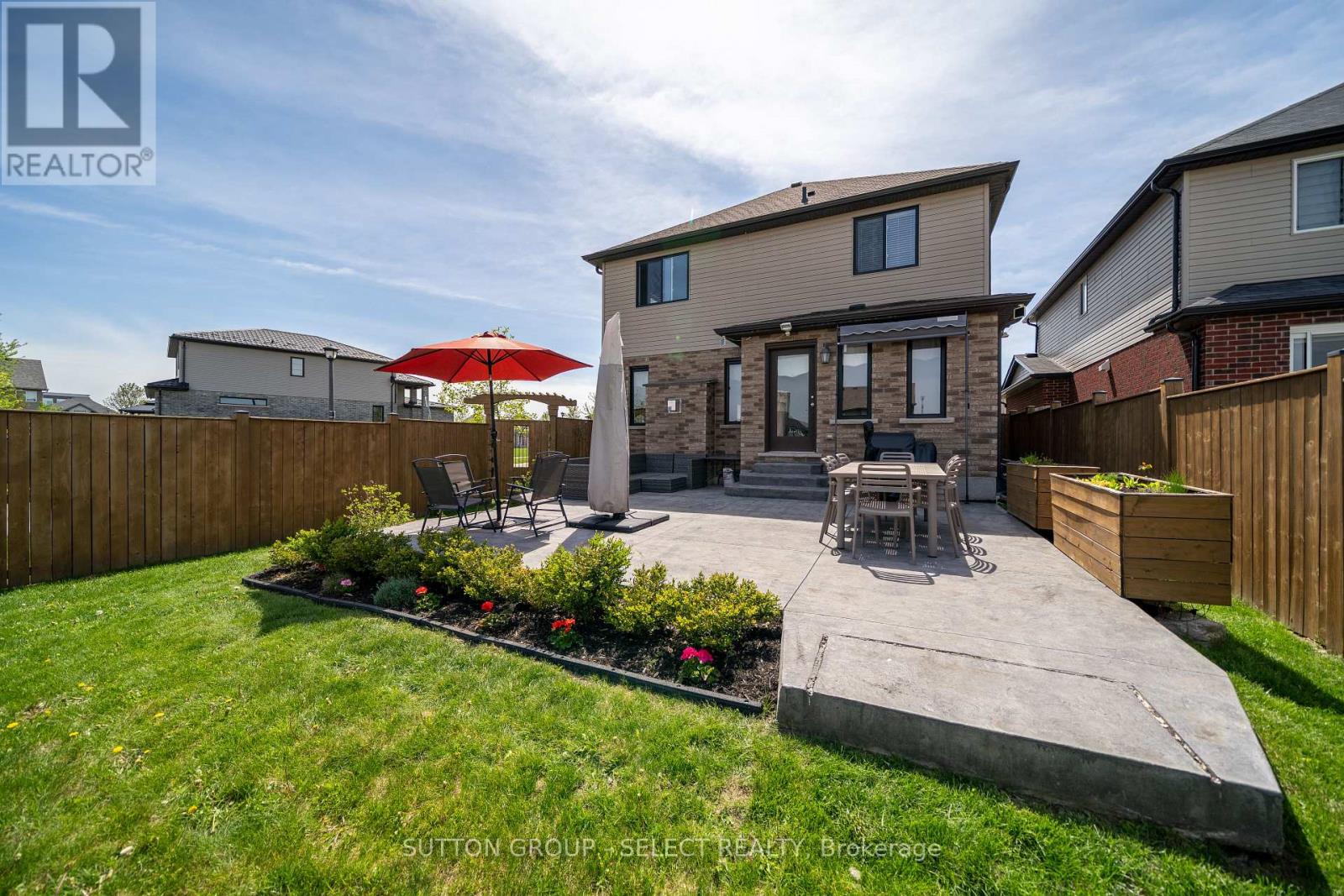 1825 Couldridge Way, London North (North S), Ontario  N6G 0L6 - Photo 27 - X12155396