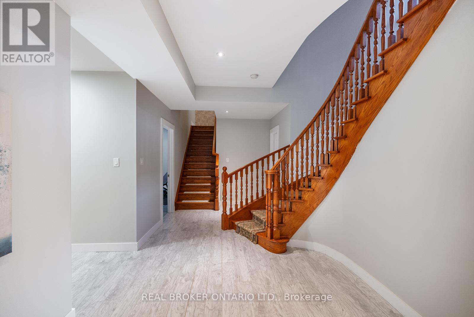 294 Sunset Beach Road, Richmond Hill, Ontario  L4E 3H2 - Photo 29 - N12155787