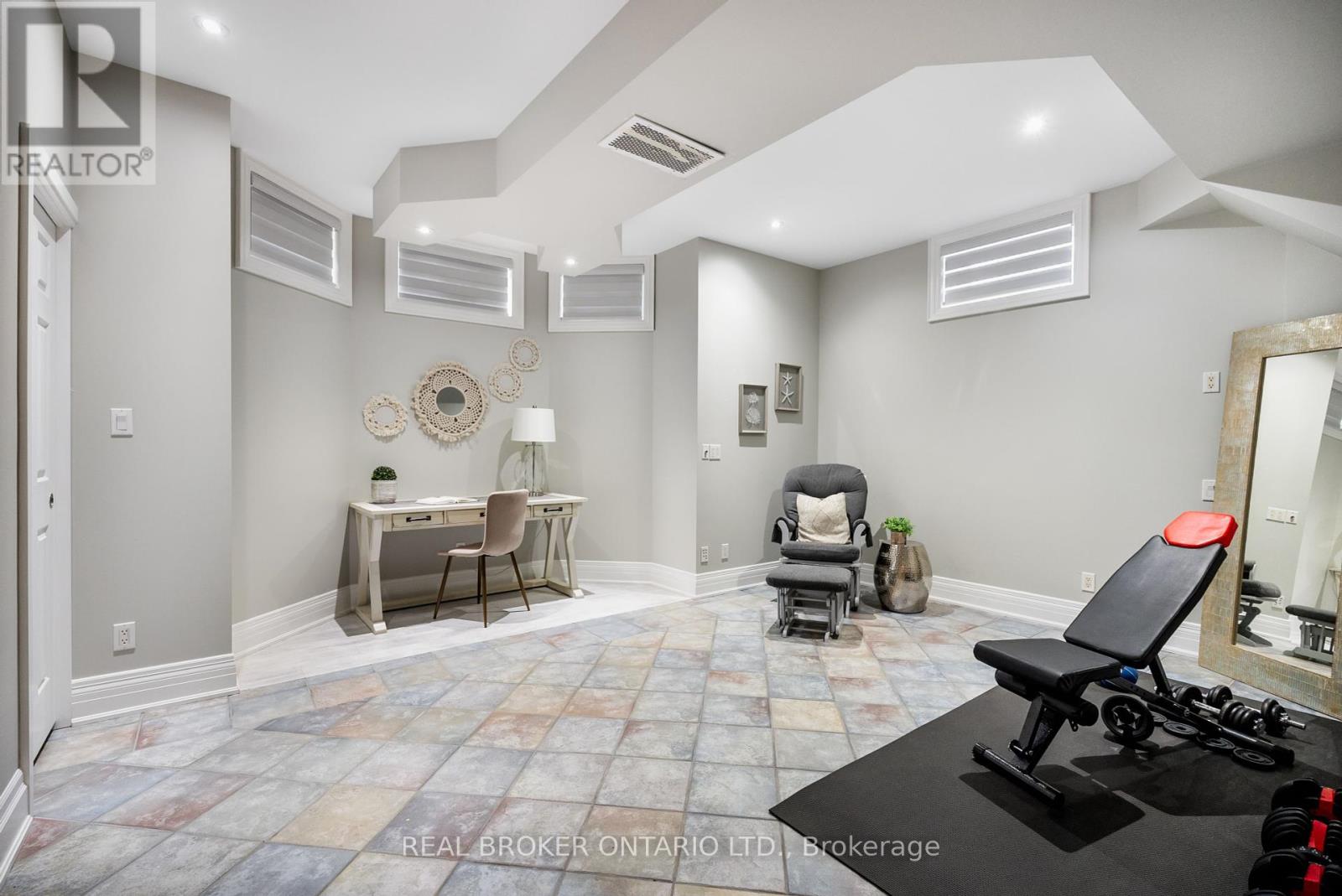 294 Sunset Beach Road, Richmond Hill, Ontario  L4E 3H2 - Photo 36 - N12155787