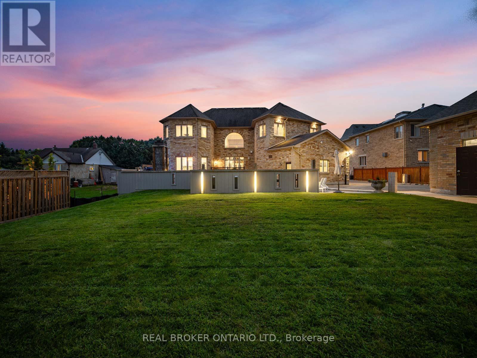 294 Sunset Beach Road, Richmond Hill, Ontario  L4E 3H2 - Photo 45 - N12155787