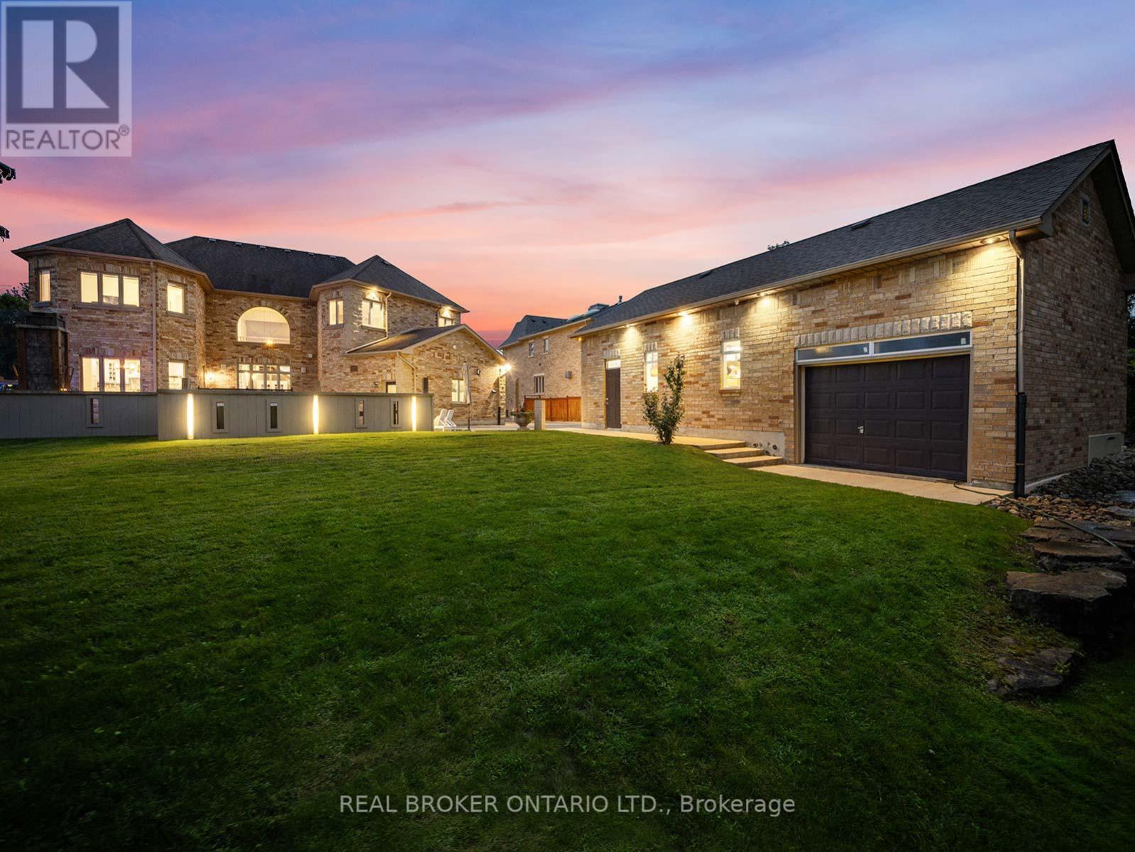 294 Sunset Beach Road, Richmond Hill, Ontario  L4E 3H2 - Photo 46 - N12155787