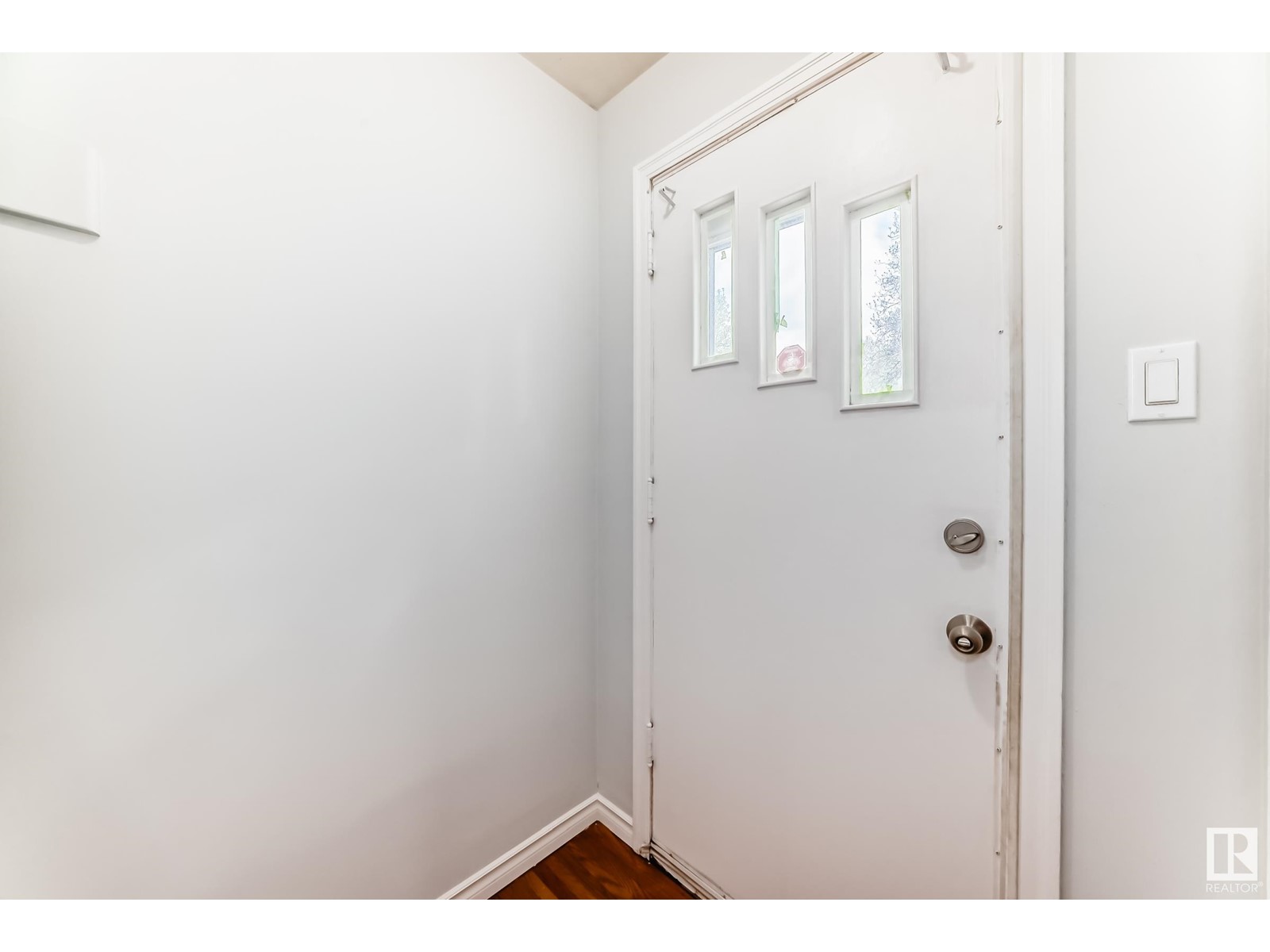 Property at 13003 SHERBROOKE AV NW image 2