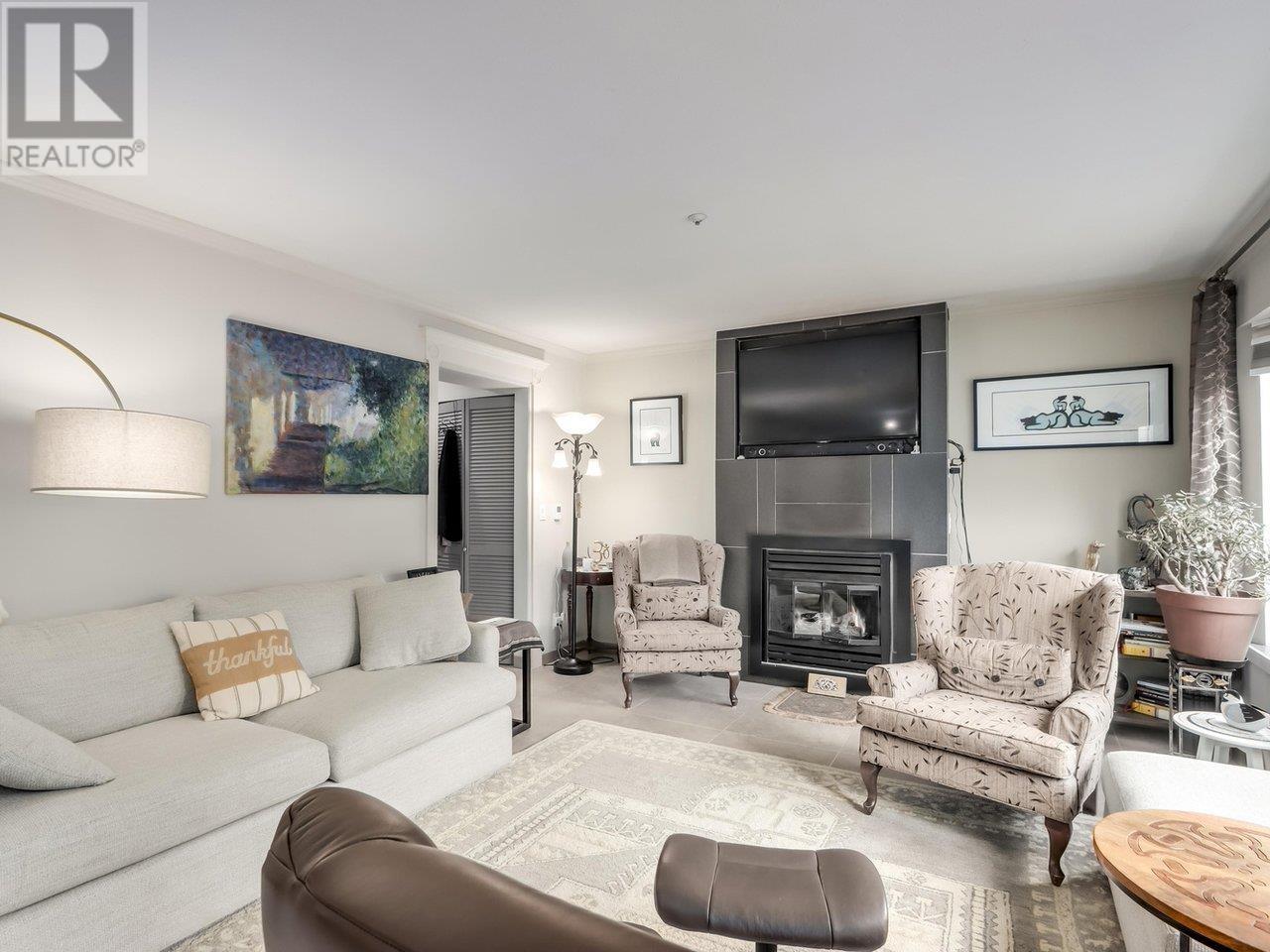 1983 E 4th Avenue, Vancouver, British Columbia  V5N 1K3 - Photo 5 - R3003799