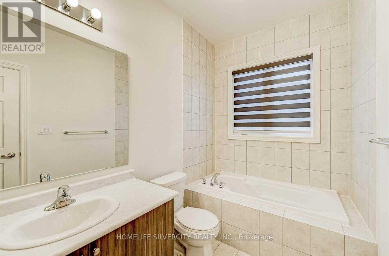 21 Westfield Crescent, Hamilton, Ontario  L8B 1Y1 - Photo 25 - X12155780