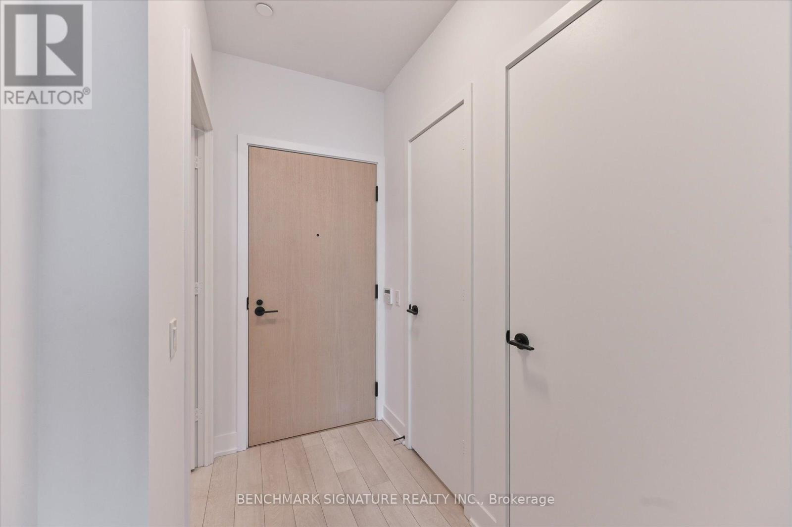 704 - 60 George Butchart Drive, Toronto, Ontario  M3K 0E1 - Photo 4 - W12148917