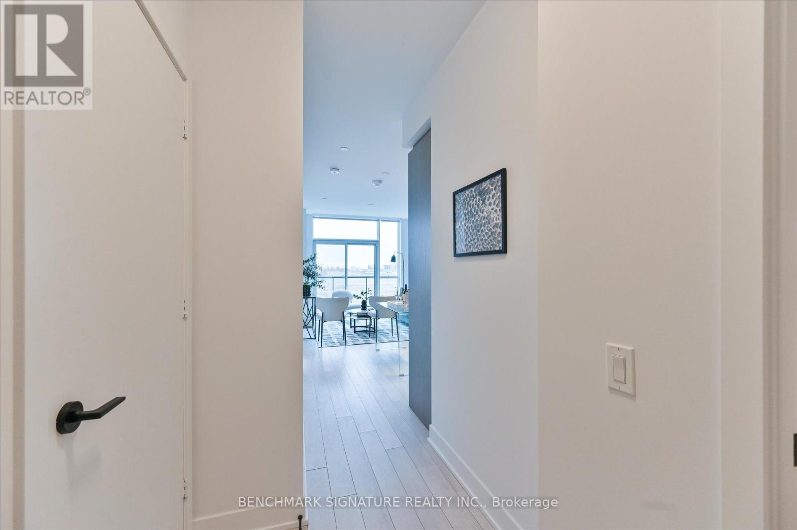 704 - 60 George Butchart Drive, Toronto, Ontario  M3K 0E1 - Photo 5 - W12148917