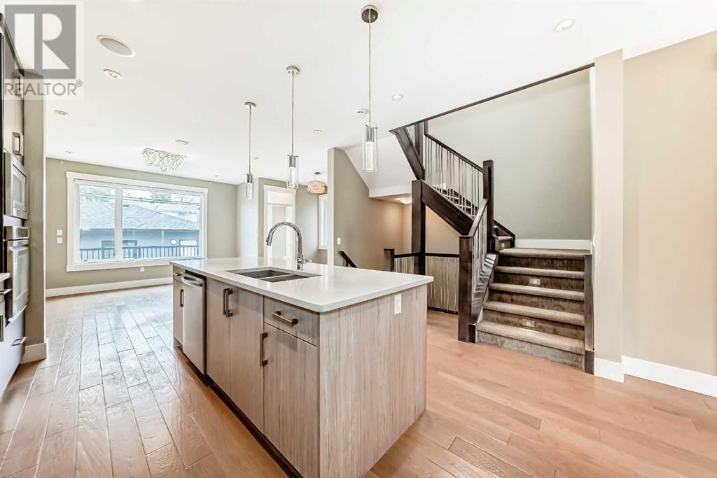 2117 51 Avenue Sw, Calgary, Alberta  T3E 1J8 - Photo 9 - A2218620