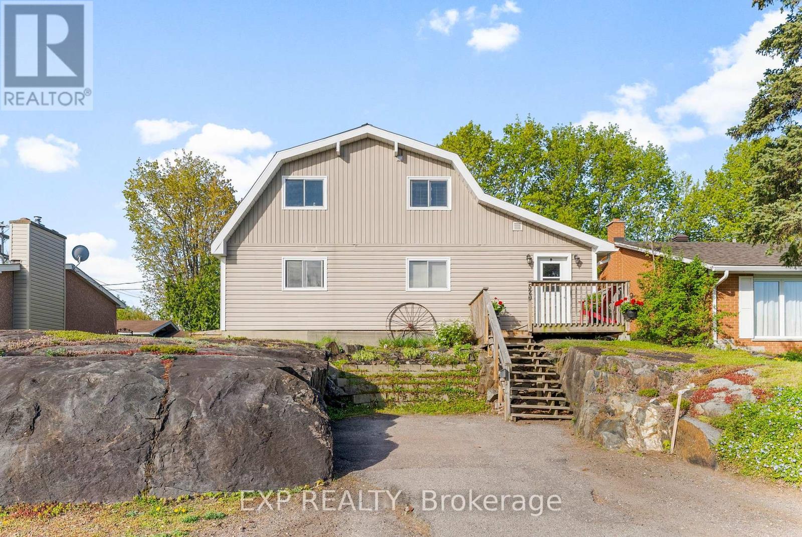 Property at 520 FORTINGTON STREET image 1