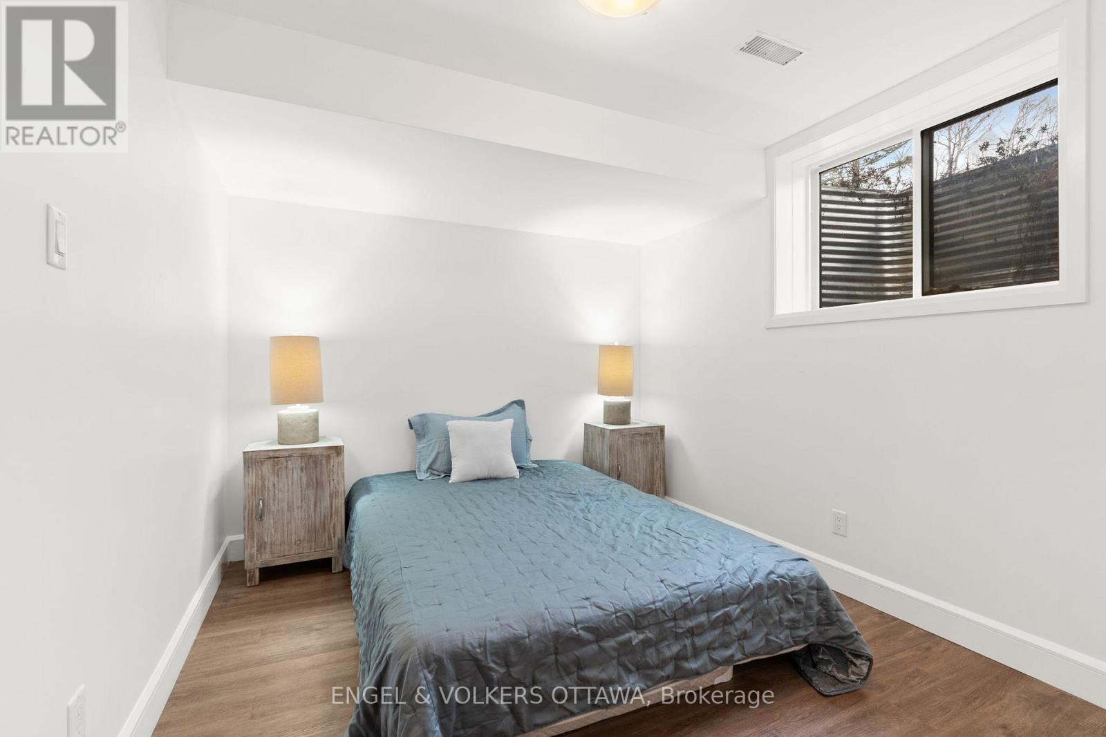 15 Camwood Crescent, Ottawa, Ontario  K2H 7X1 - Photo 38 - X12043163