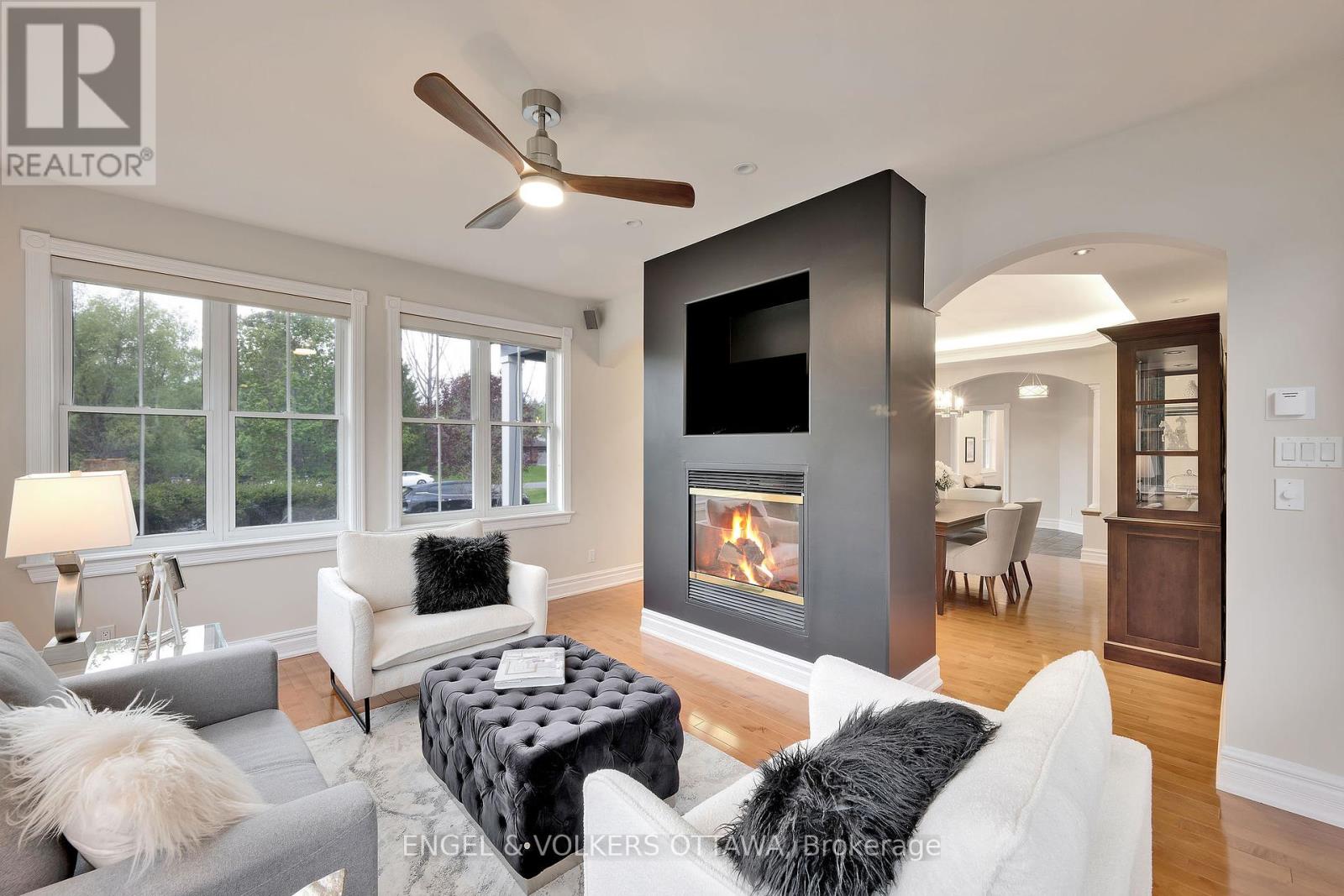 1422 Houston Crescent, Ottawa, Ontario  K2W 1B6 - Photo 9 - X12155813