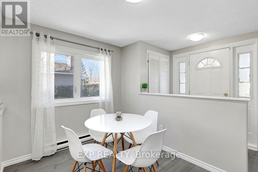 6588 Vista John, Ottawa, Ontario  K4P 1C8 - Photo 10 - X12155815