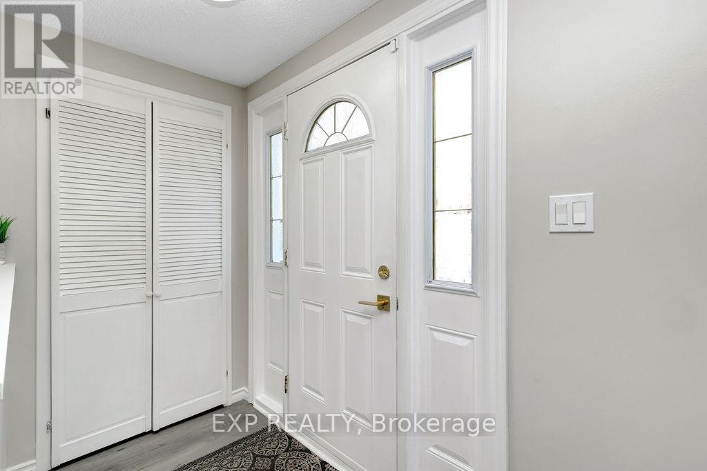 Property at 6588 VISTA JOHN image 3