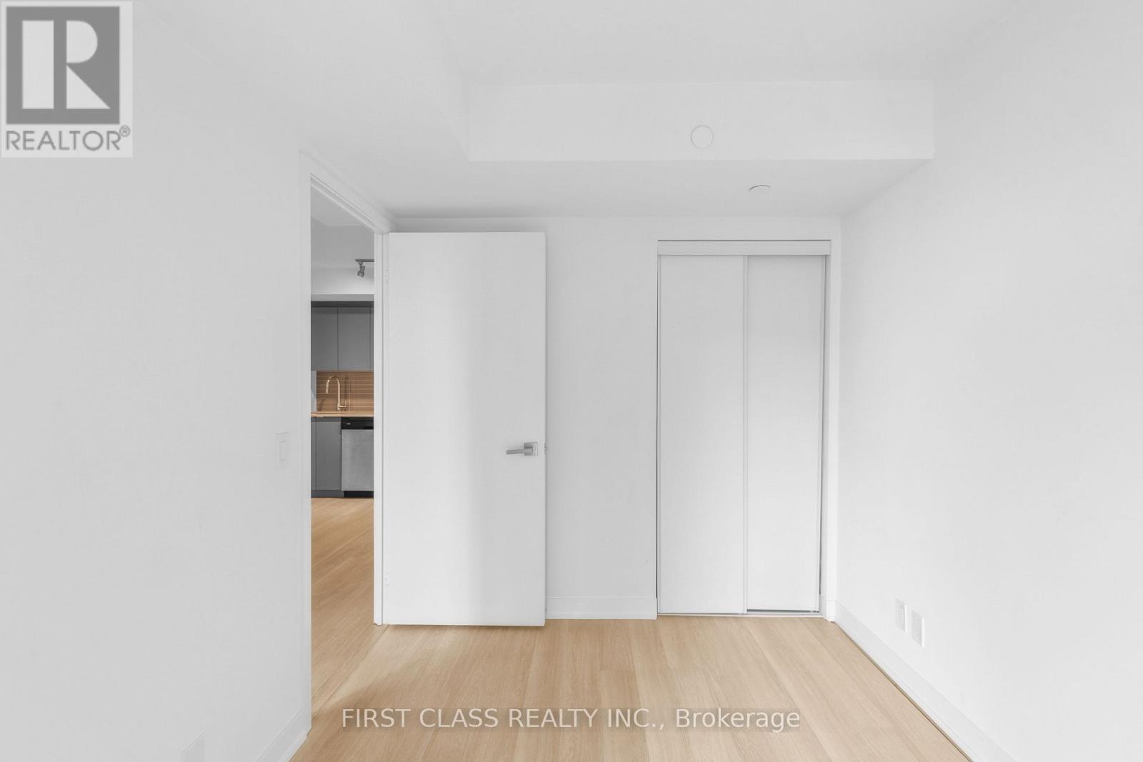 226 - 30 Tretti Way, Toronto (Clanton Park), Ontario  M3H 0E3 - Photo 10 - C12155801