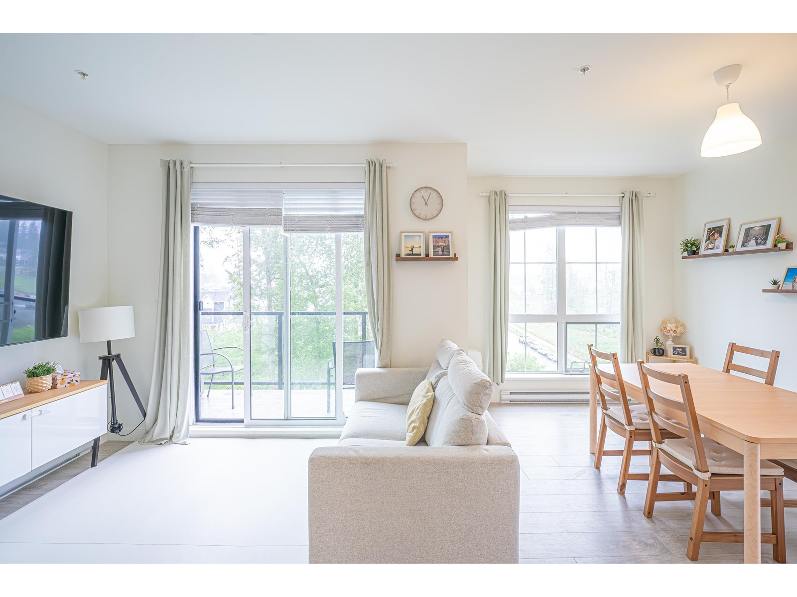 603 8327 201 Street, Langley, British Columbia  V2Y 3P4 - Photo 5 - R3003743