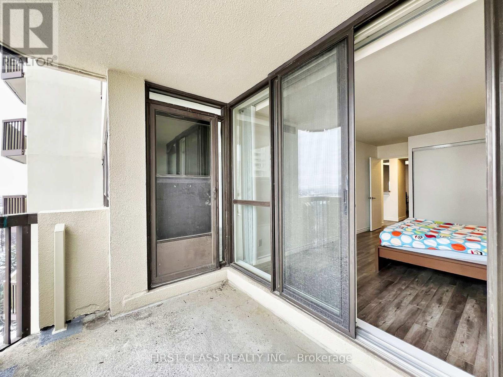 1404 - 275 Bamburgh Circle, Toronto, Ontario  M1W 3X4 - Photo 3 - E12149070