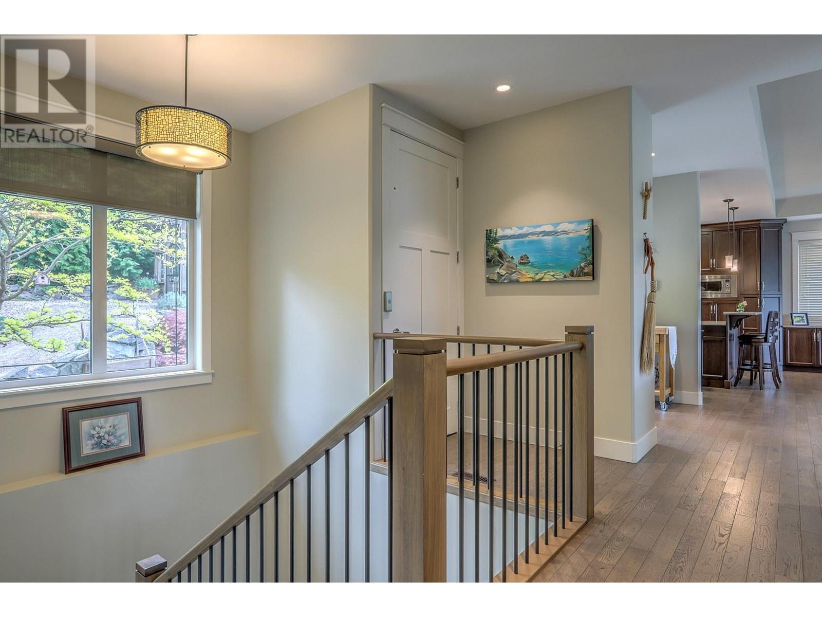 14197 Juniper Drive, Coldstream, British Columbia  V1B 2E5 - Photo 5 - 10346688