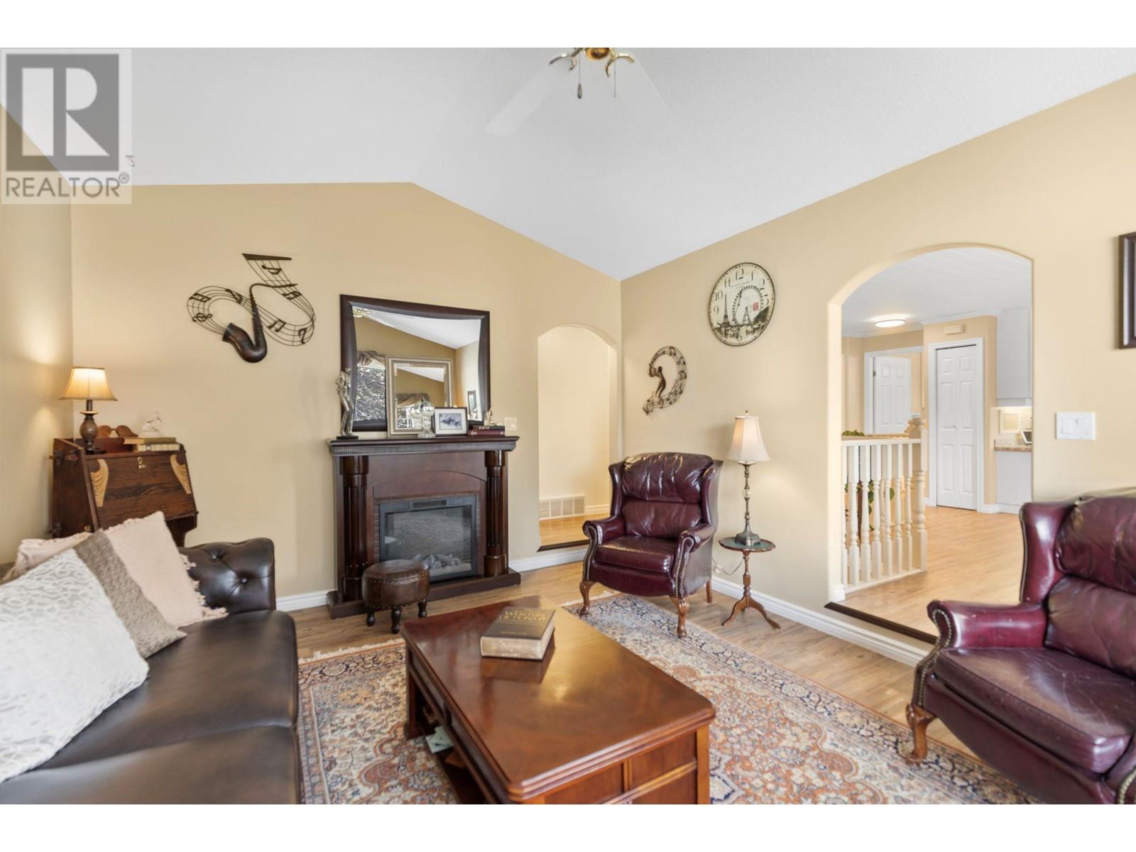 4728 Birch Lane NE, Barriere, BC V0E1E0