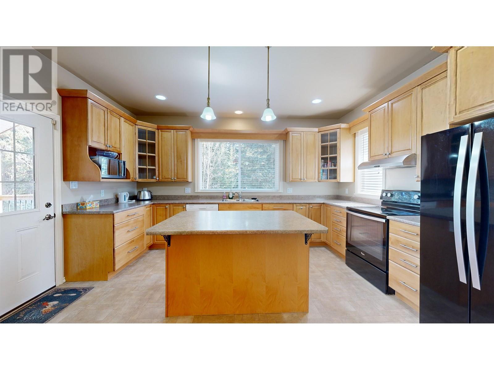 6399 Moose Point Drive, 70 Mile House, British Columbia  V0K 2K1 - Photo 14 - R2991990