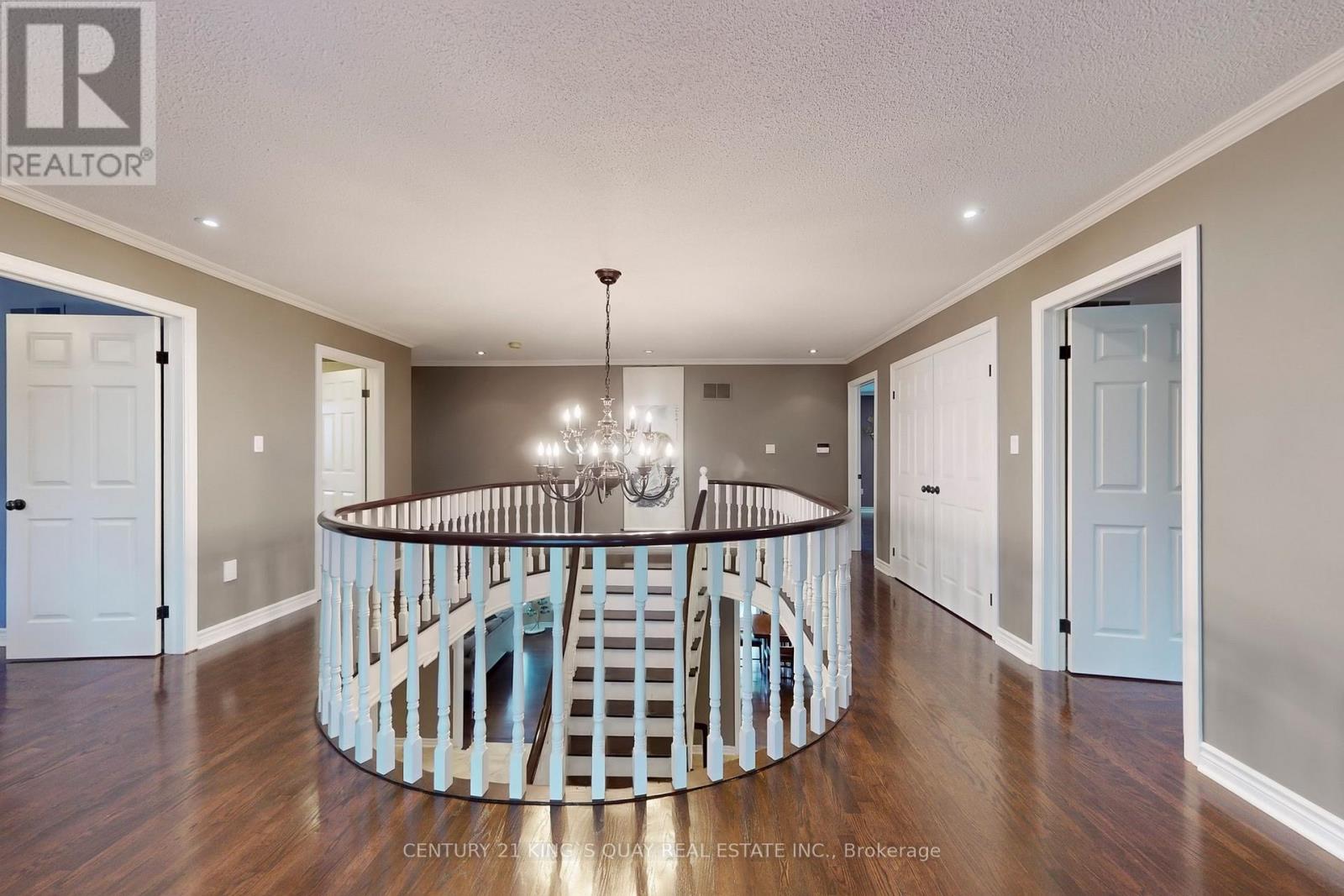 110 Crawford Crescent, Milton (Campbellville), Ontario  L0P 1B0 - Photo 23 - W12153684