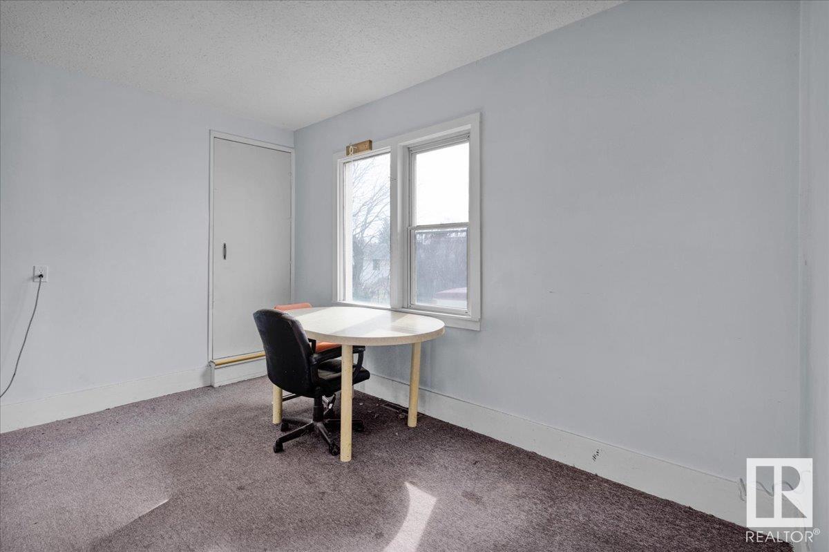 Property at 5143 50 ST image 4