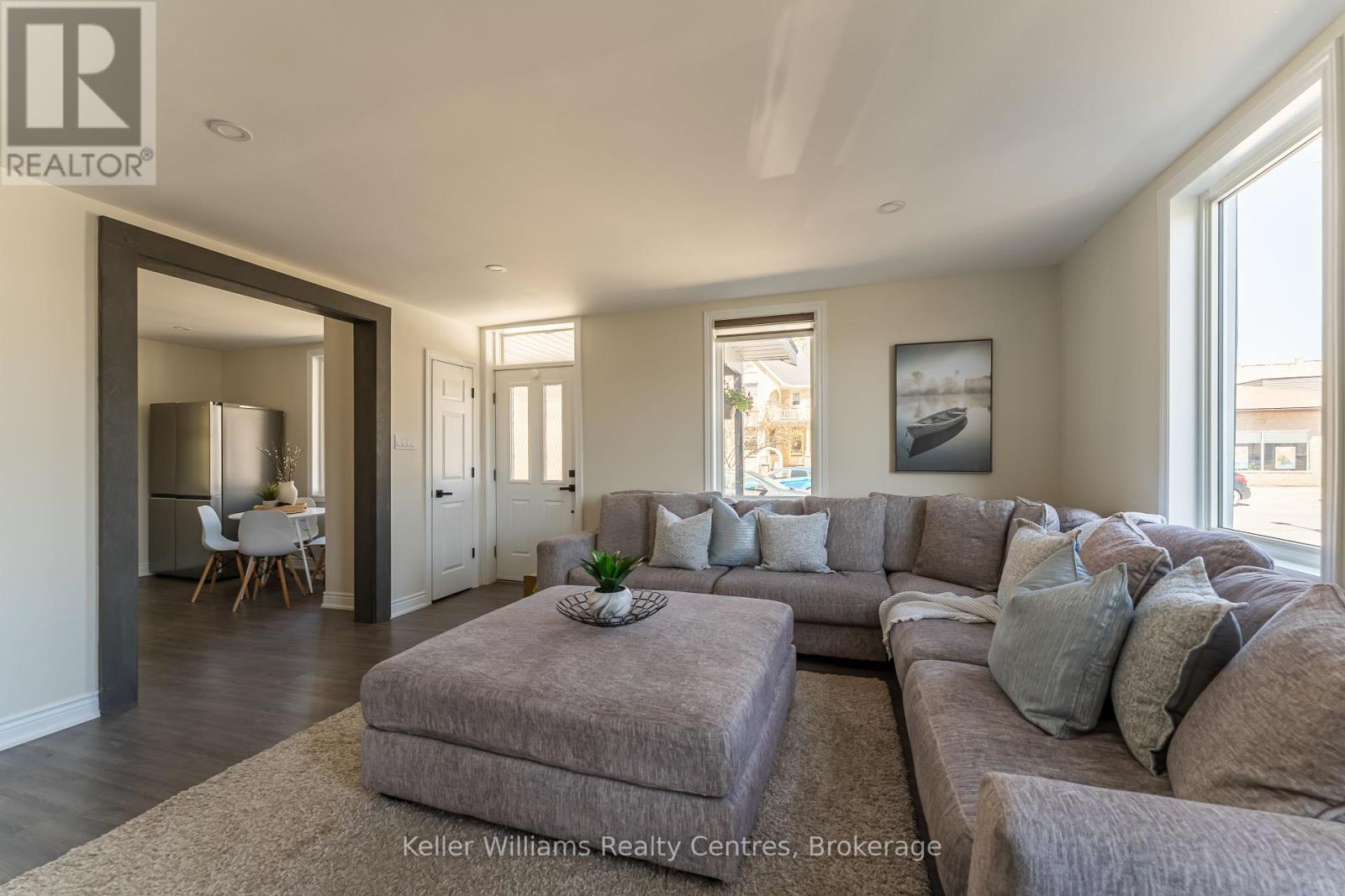 Property at 578 GREEN STREET image 5