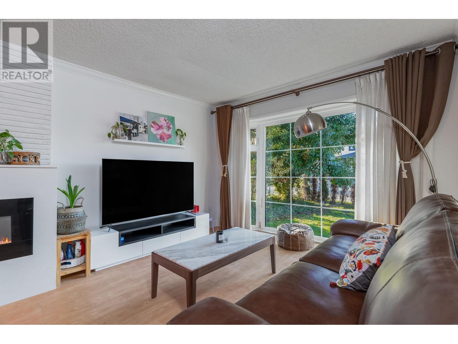 6180 Taseko Crescent, Richmond, British Columbia  V7C 2N5 - Photo 4 - R3003562