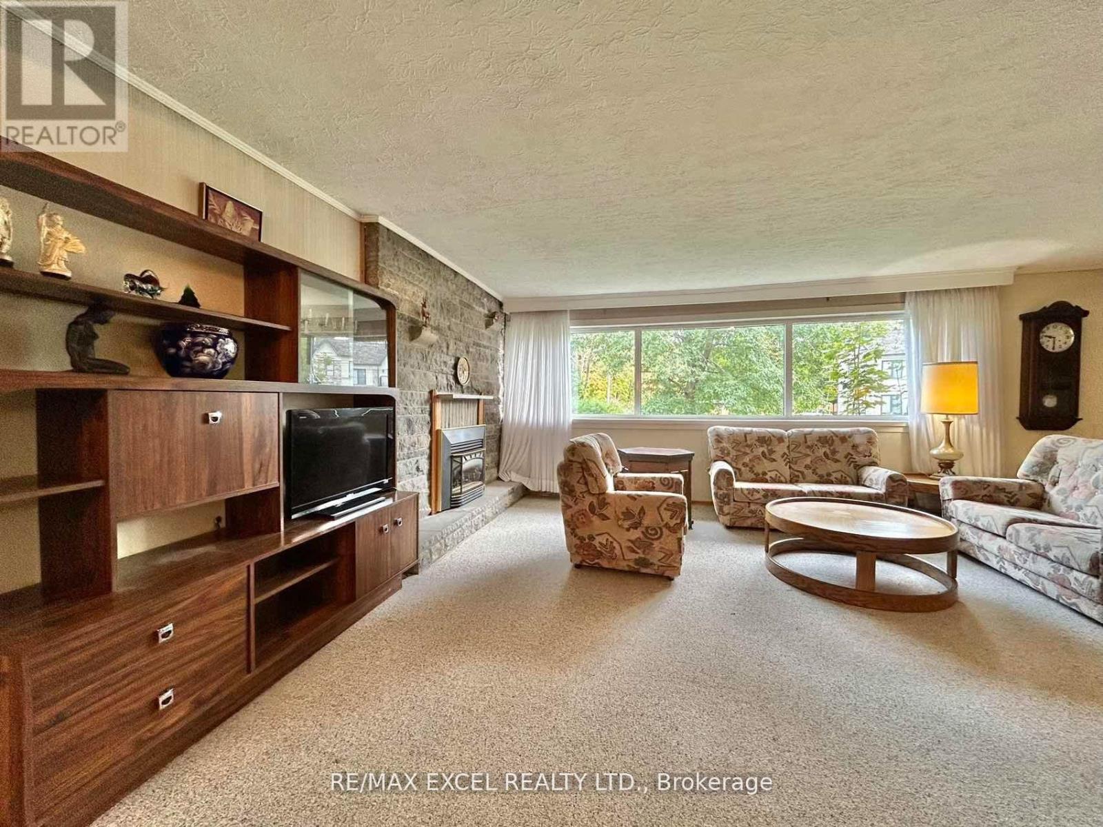 106 Cedar Brae Boulevard, Toronto, Ontario  M1J 2K5 - Photo 6 - E12155845