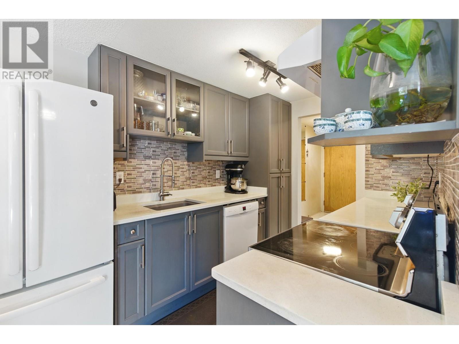215 7297 Moffatt Road, Richmond, British Columbia  V6Y 3E6 - Photo 6 - R2990993