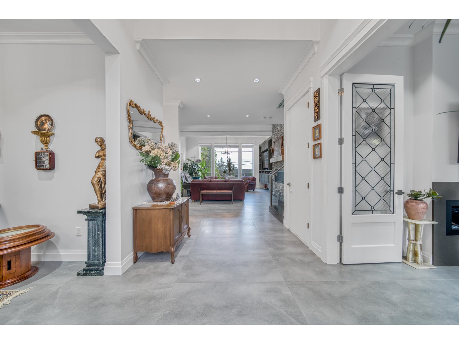 Property at 13766 56A AVENUE image 3