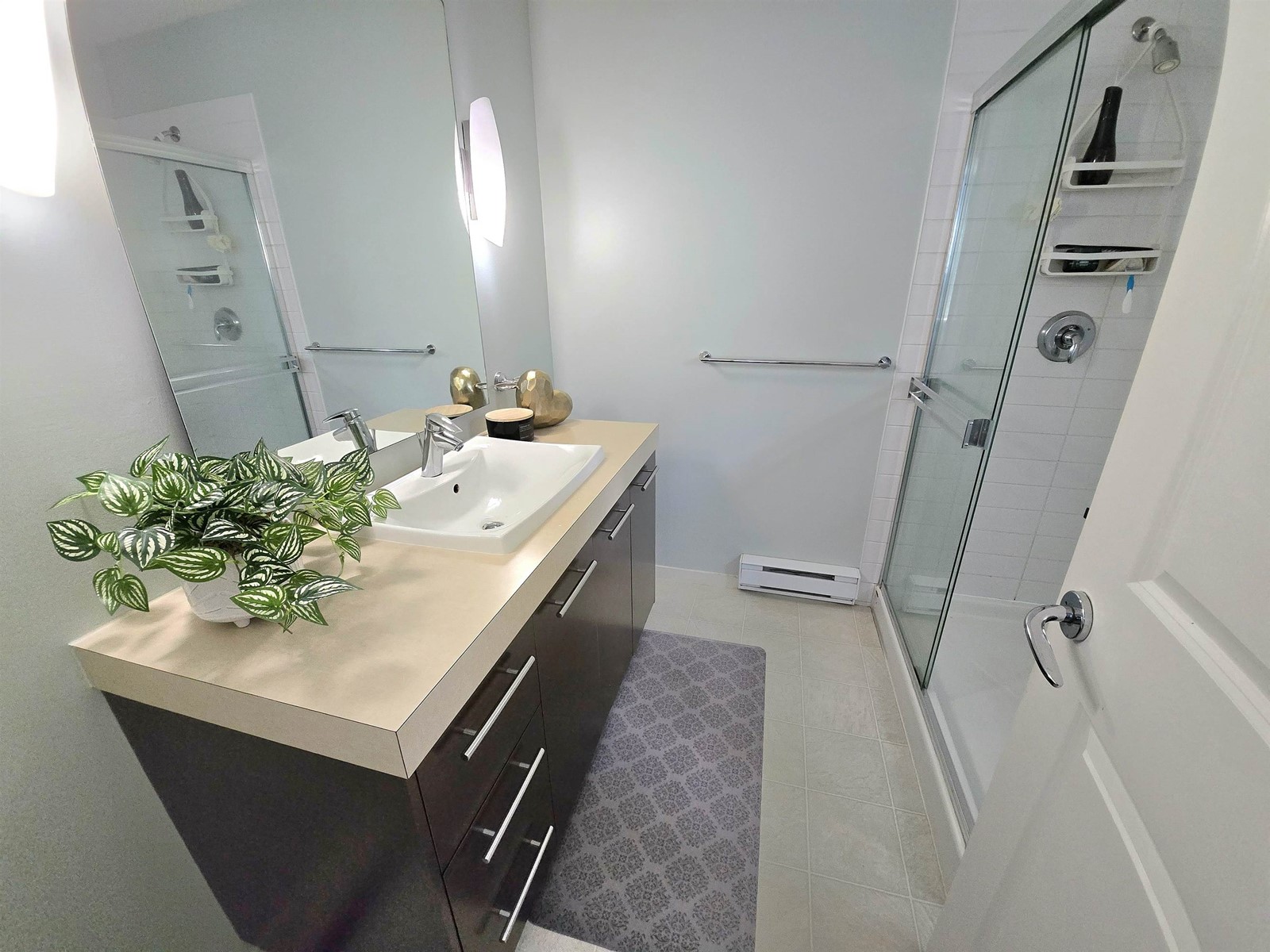 61 18983 72a Avenue, Surrey, British Columbia  V4N 1A5 - Photo 11 - R3003979