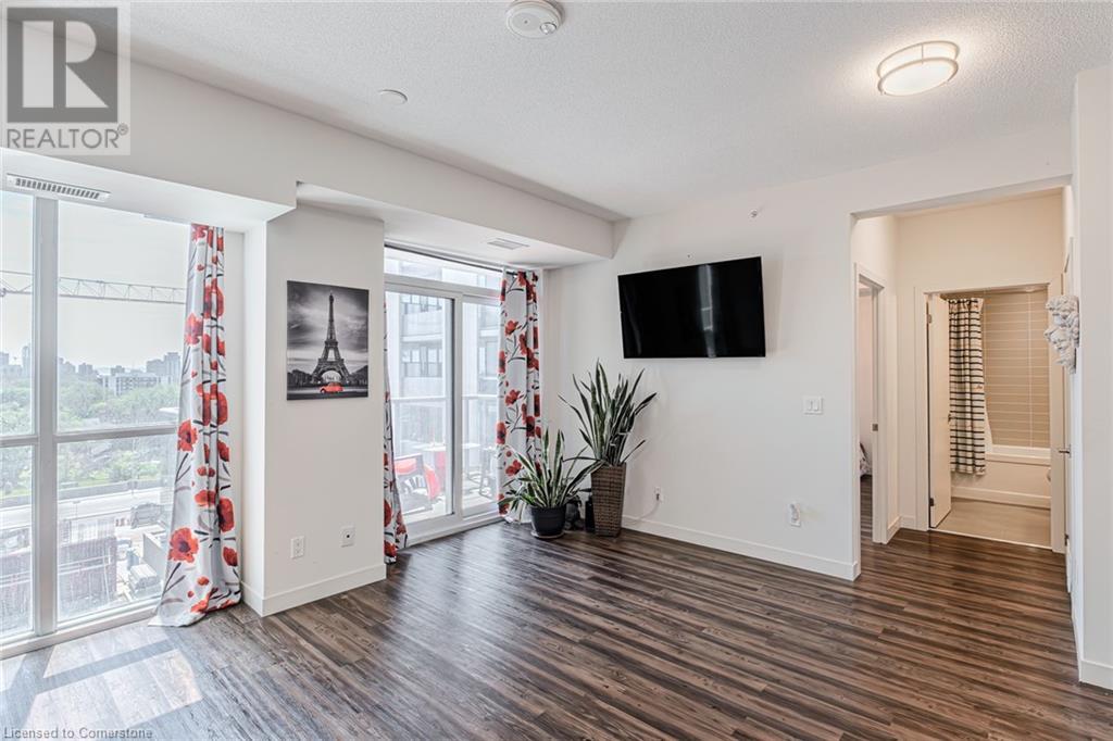 2093 Fairview Street Unit# 809, Burlington, Ontario  L7R 0E6 - Photo 8 - 40729835