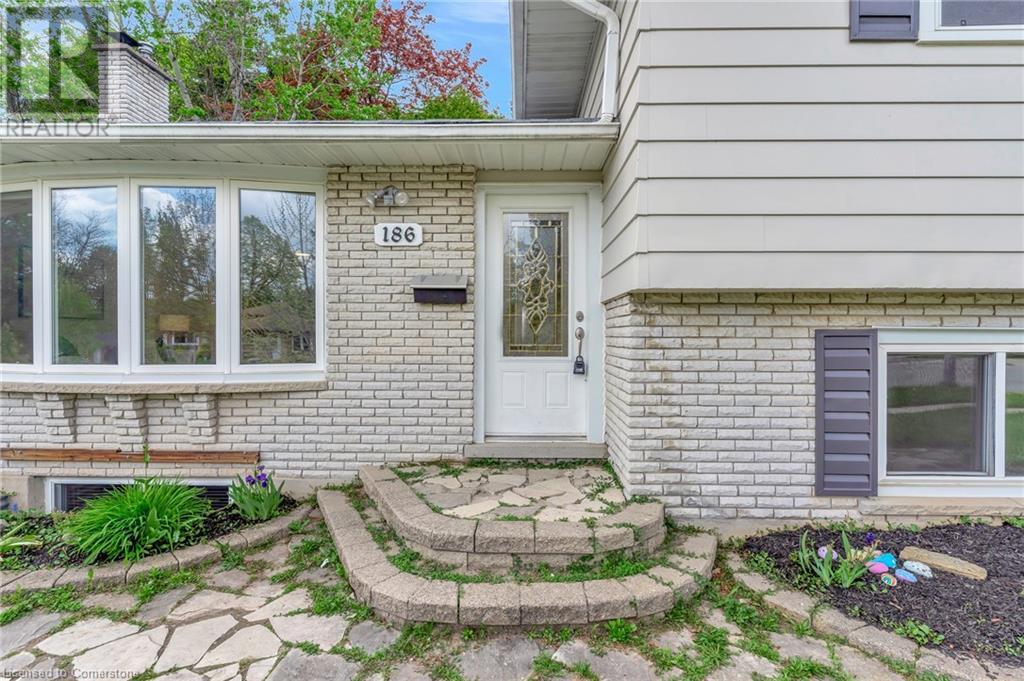 186 Cedarbrae Avenue, Waterloo, Ontario  N2L 4S5 - Photo 5 - 40729830
