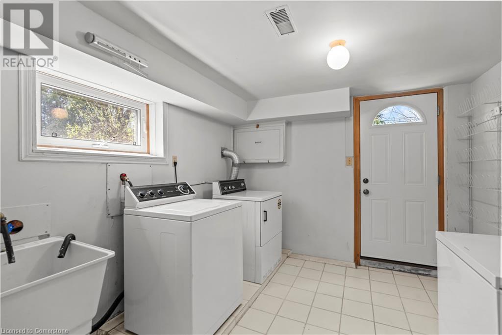 123 Lynn Court, Burlington, Ontario  L7T 1B3 - Photo 30 - 40727156