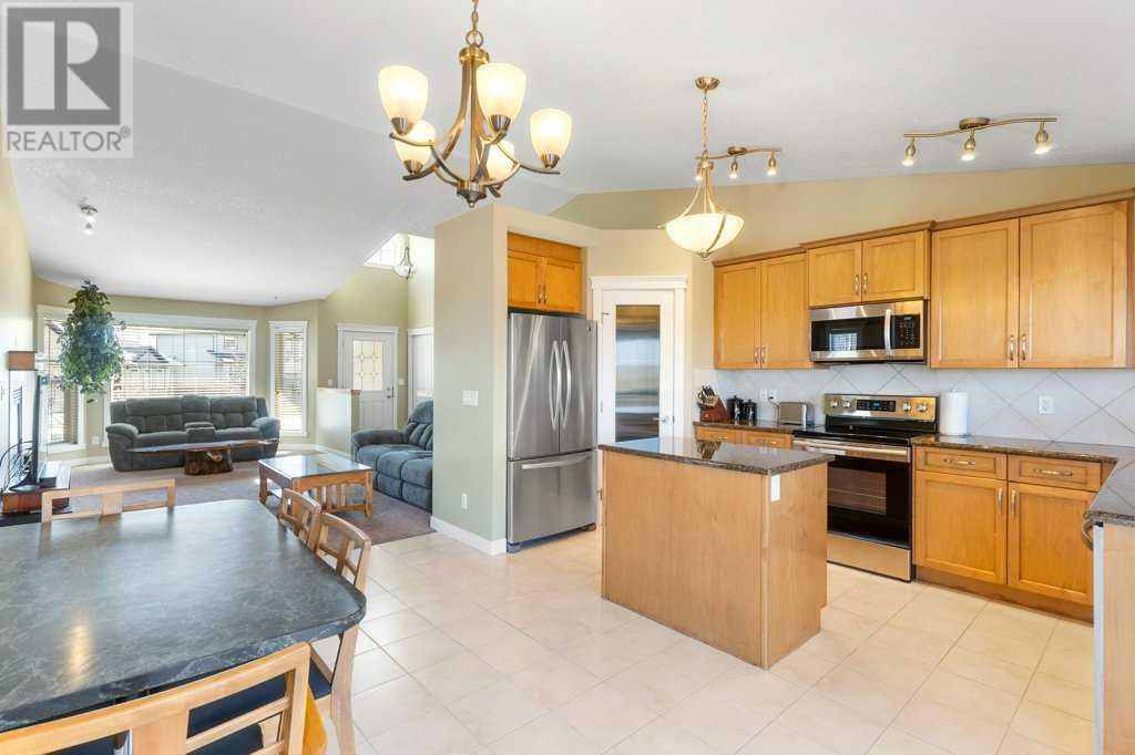 8 Bondar Gate, Carstairs, Alberta  T0M 0N0 - Photo 13 - A2213376