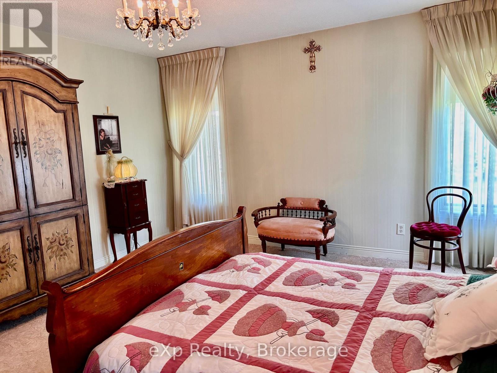 522623 Welbeck Road N, West Grey, Ontario  N0G 1R0 - Photo 35 - X12155773