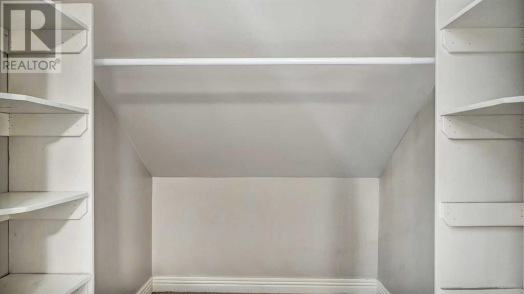 120, 36 Glamis Green Sw, Calgary, Alberta  T3E 6V1 - Photo 31 - A2222193
