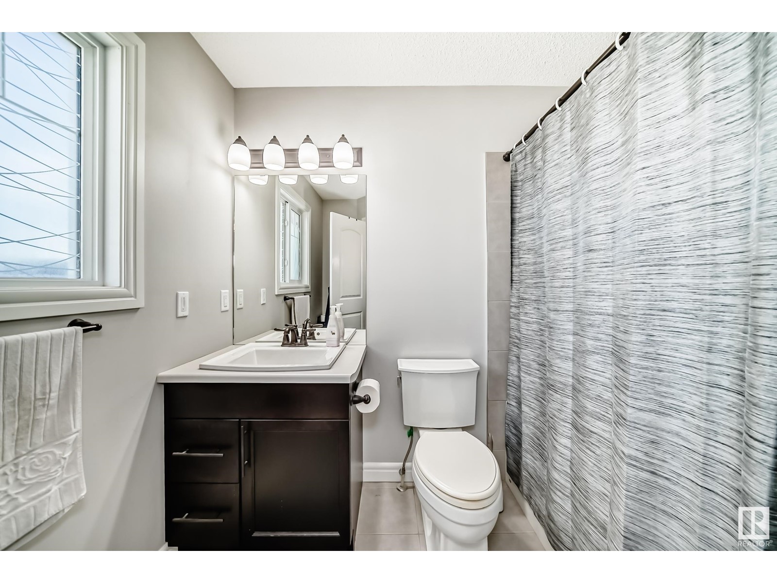 2181 Trumpeter Wy Nw, Edmonton, Alberta  T5S 0K2 - Photo 31 - E4437081