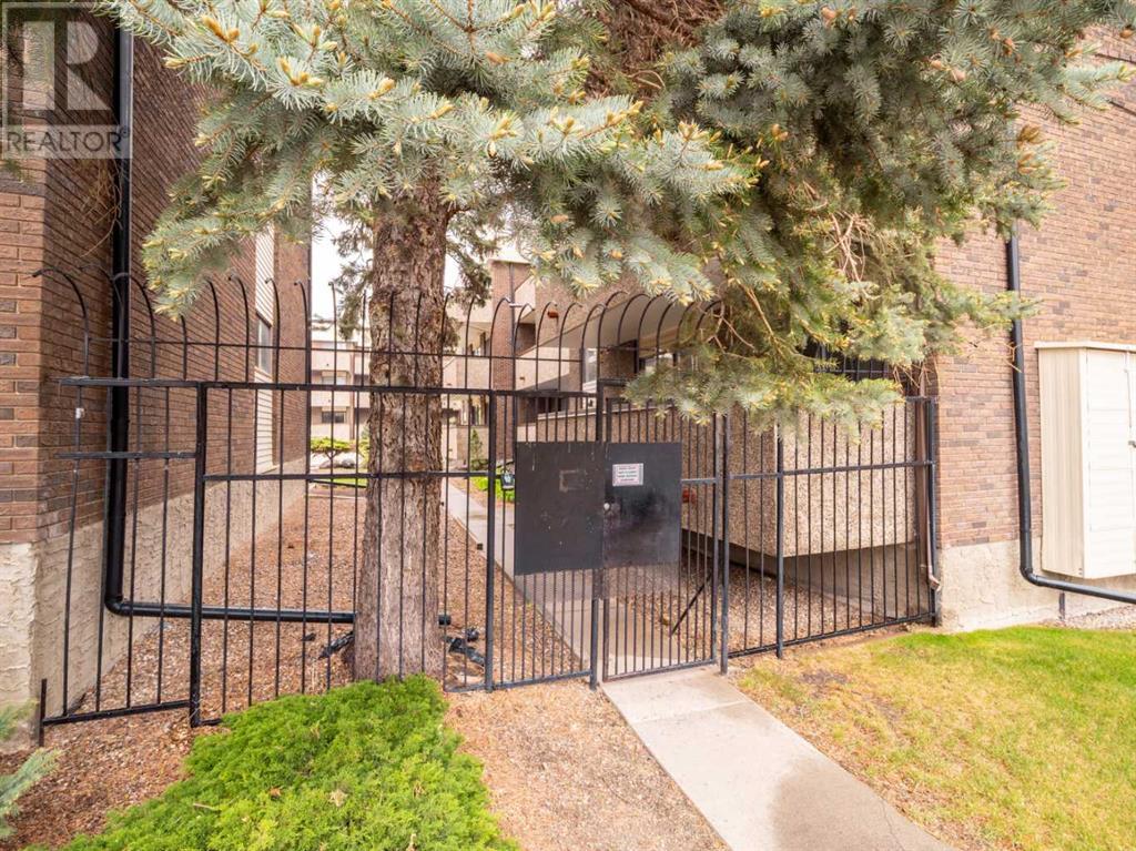 108, 2207 8 Avenue S, Lethbridge, Alberta  T1J 4G1 - Photo 49 - A2222024
