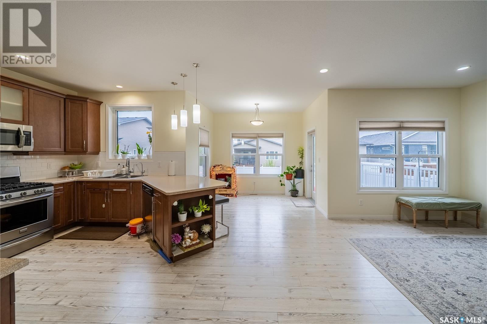 Property at 5341 McKenna CRESCENT image 5