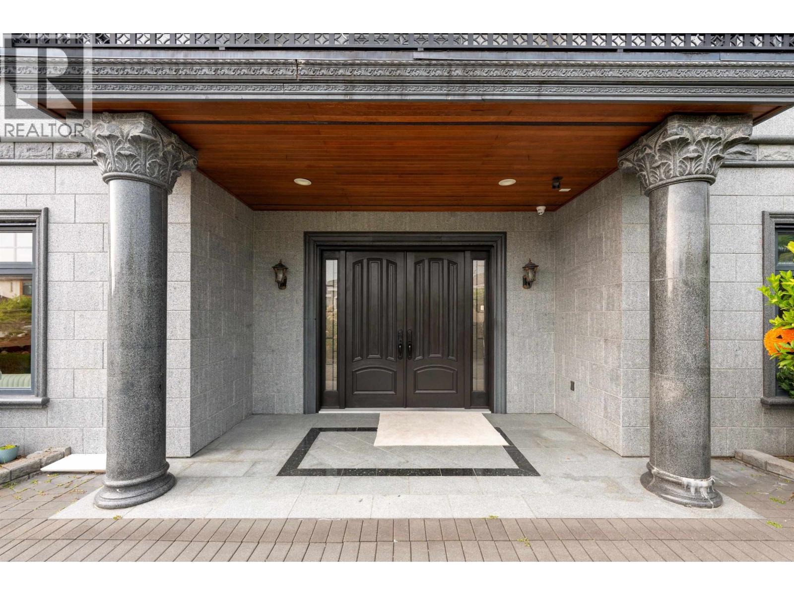 7311 Bates Road, Richmond, British Columbia  V7A 1C8 - Photo 3 - R3003959