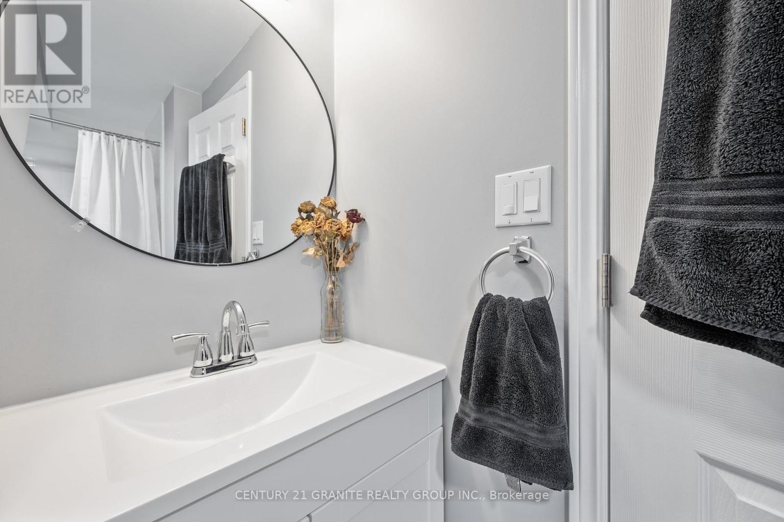 577 Hillsview Road, Hastings Highlands, Ontario  K0L 2S0 - Photo 25 - X12154650