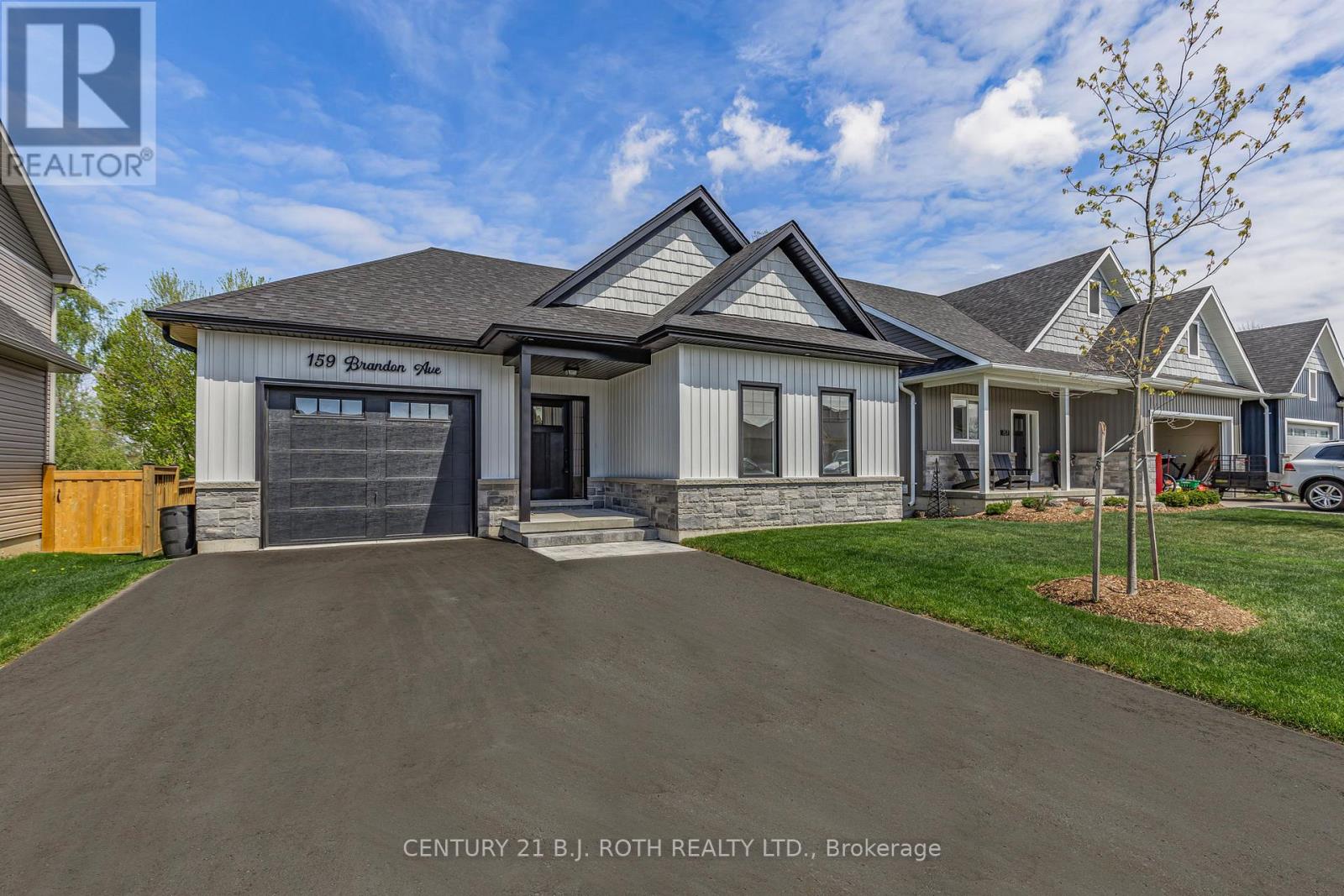 Property at 159 BRANDON AVENUE image 2