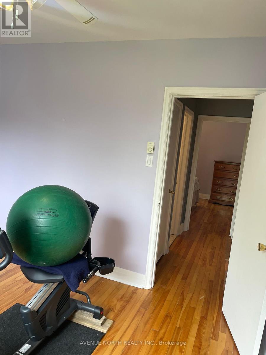 1210 Erie Avenue, Ottawa, Ontario  K1V 6G6 - Photo 11 - X12155923