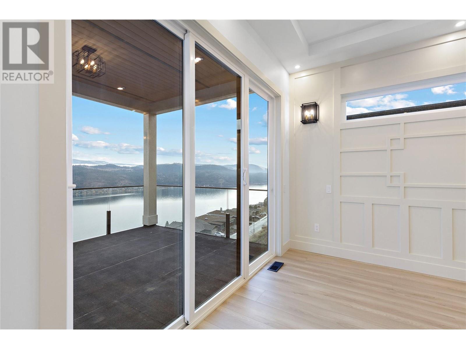 Property at 8932 Tavistock Road image 4