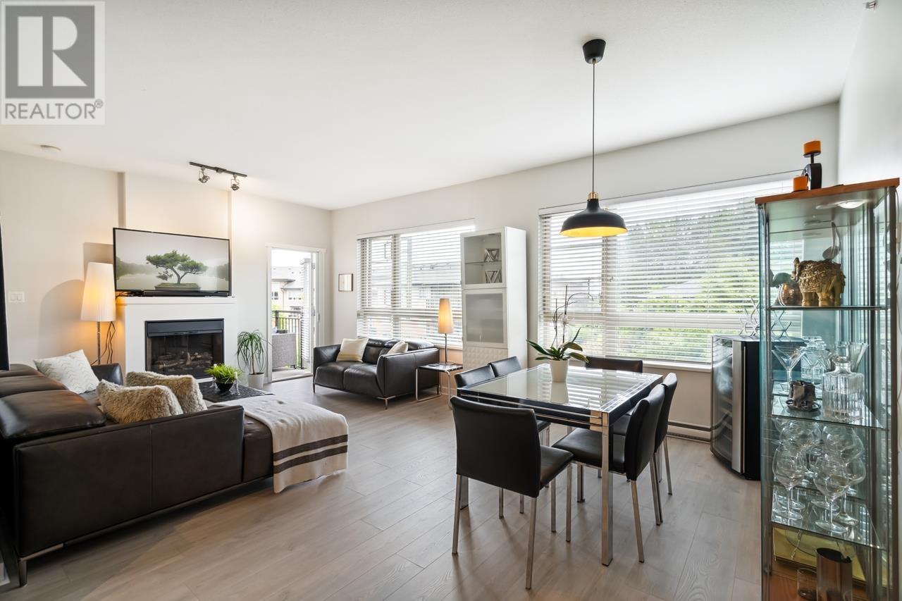 413 701 KLAHANIE DRIVE, Port Moody, British Columbia